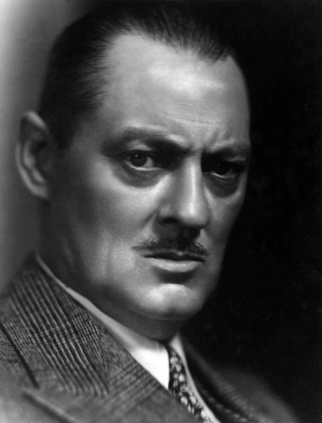 Lionel BarrymoreNRFPT